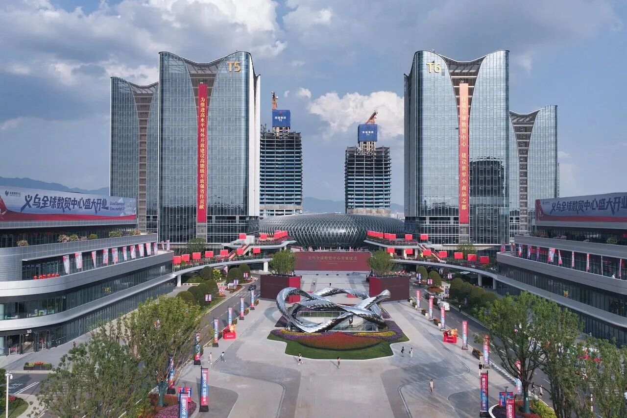 微信图片_2025-10-15_074043_942.jpg